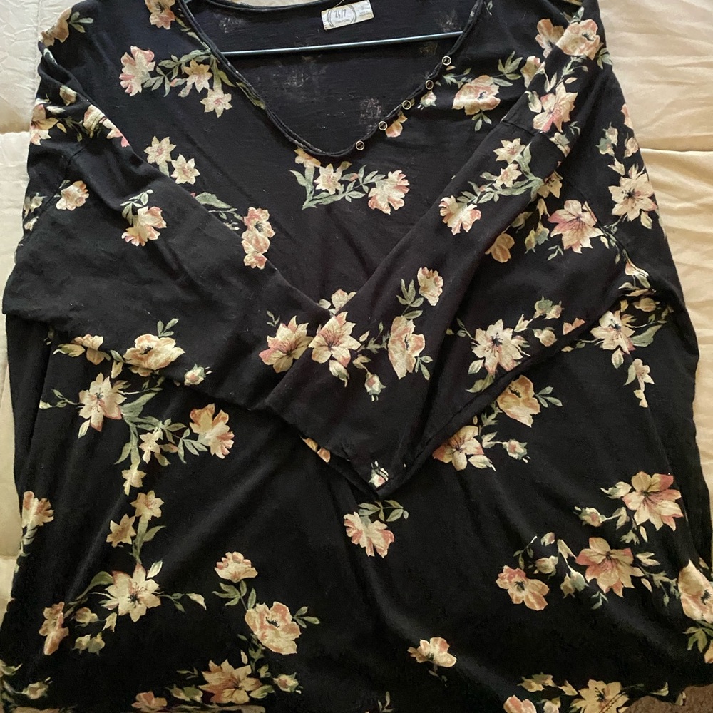 Maurice’s shirt
